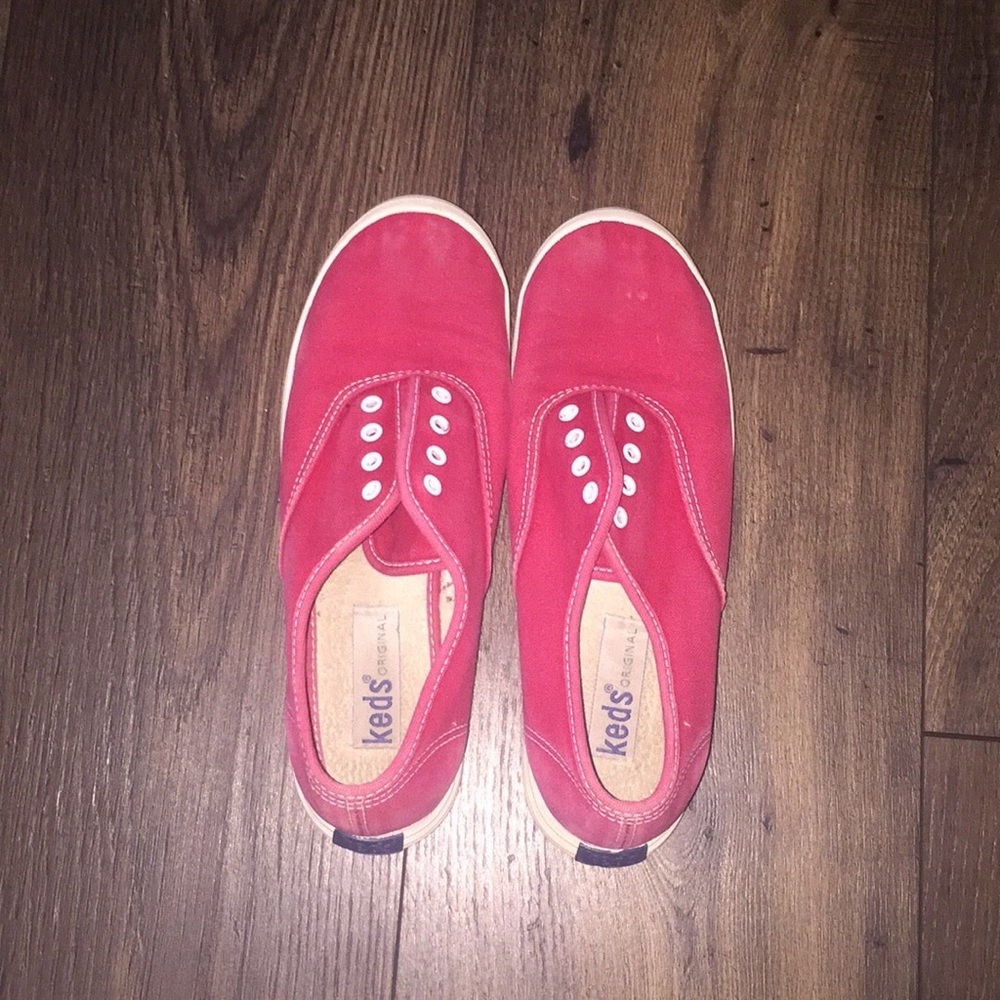 Women’s size 6 red Keds